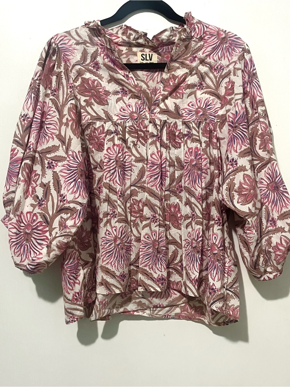 NWOT SLV Pink Floral Peasant Blouse